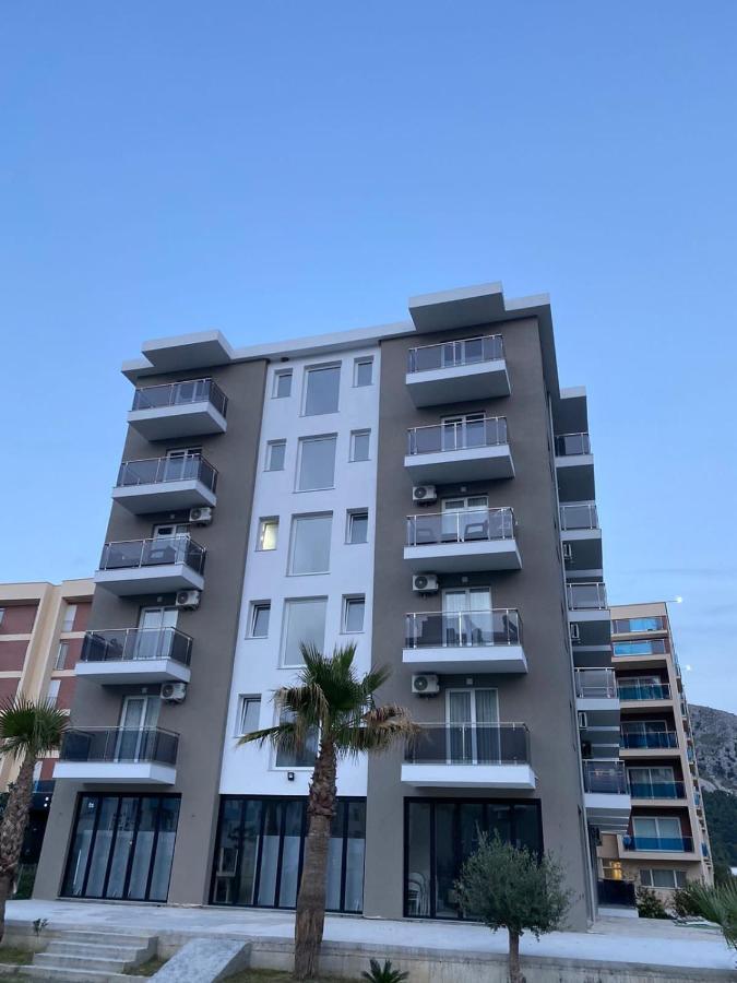Leodori 3 Suites Shengjin Exterior photo